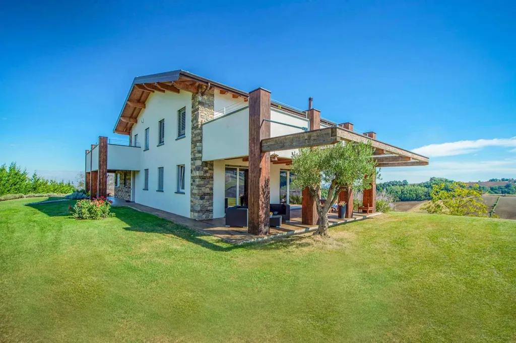 Extérieur - Modern Villa with Pool and Spa near Parma
