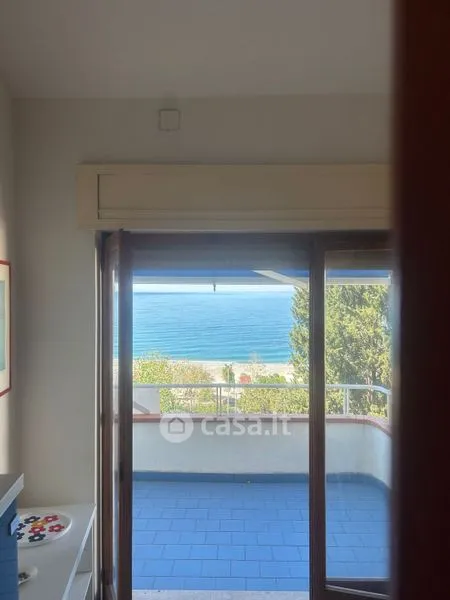 Rõdu - Apartment with Sea View in Scalea