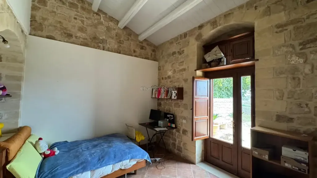 Bedrooms - Historic Stone Villa with Garden in Modica