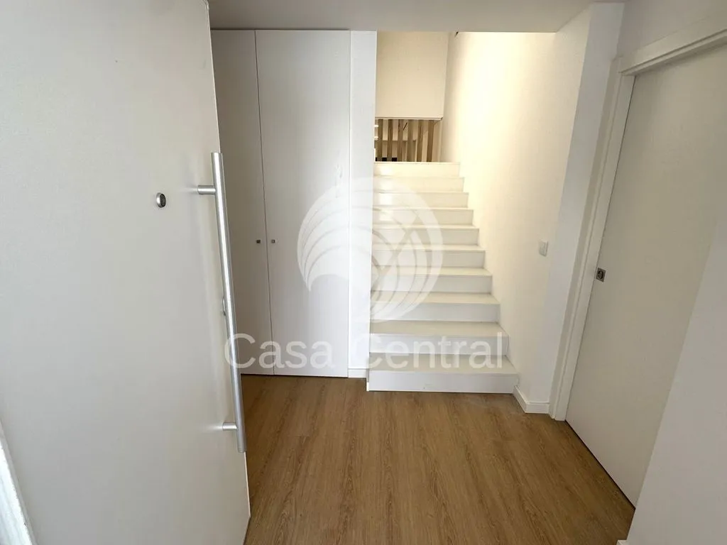 Esik - Luxury House with Pool in Loures