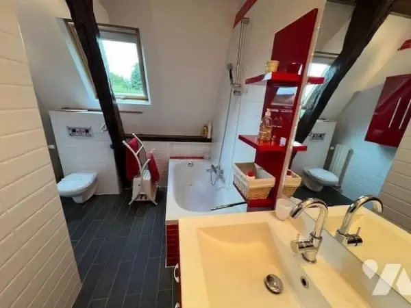 Vannitoad - Norman House with Pool in Bernay