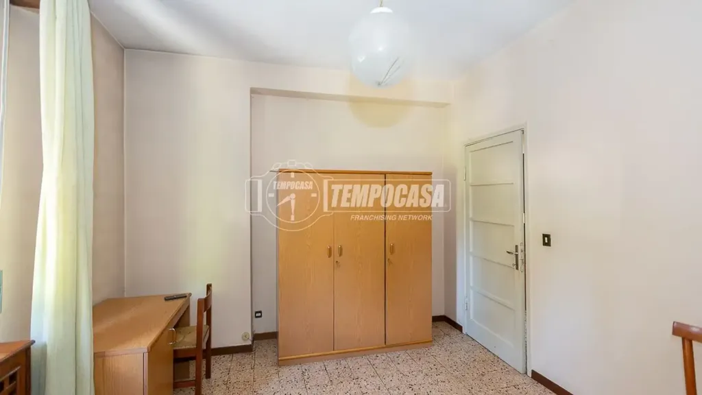 Magamistoad - Spacious Trilocale with Terrace in Brescia
