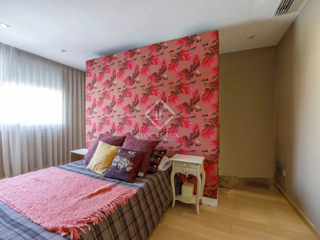 Bedrooms - Refurbished Apartment with Terrace in Valencia