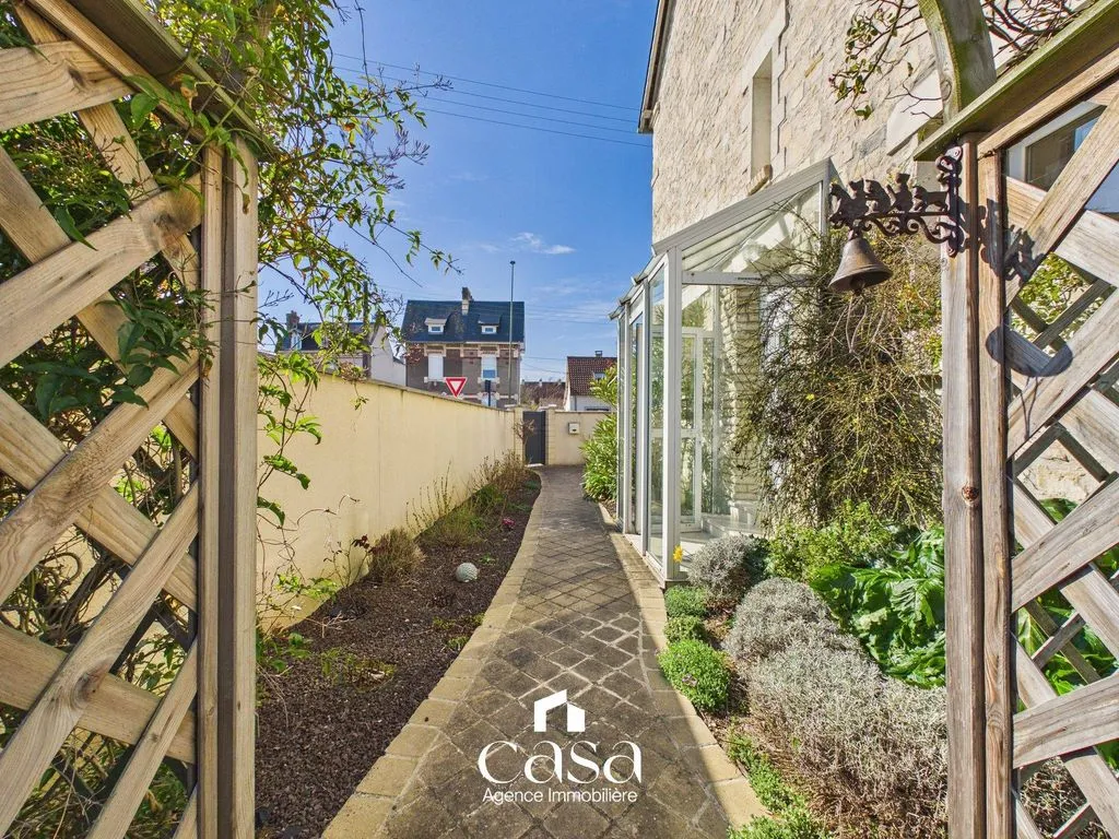 Jardin - Maison de Caractère avec Jardin à Caen