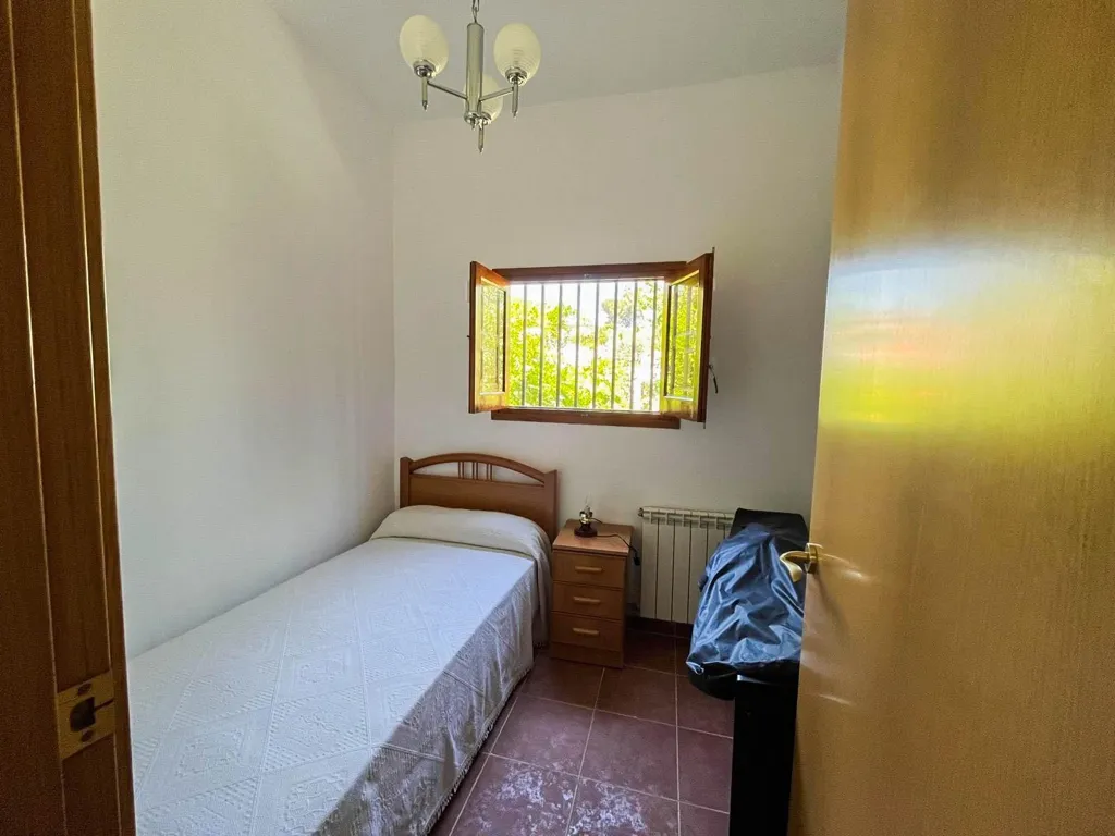 Magamistoad - Chalet with Pool in Esparreguera