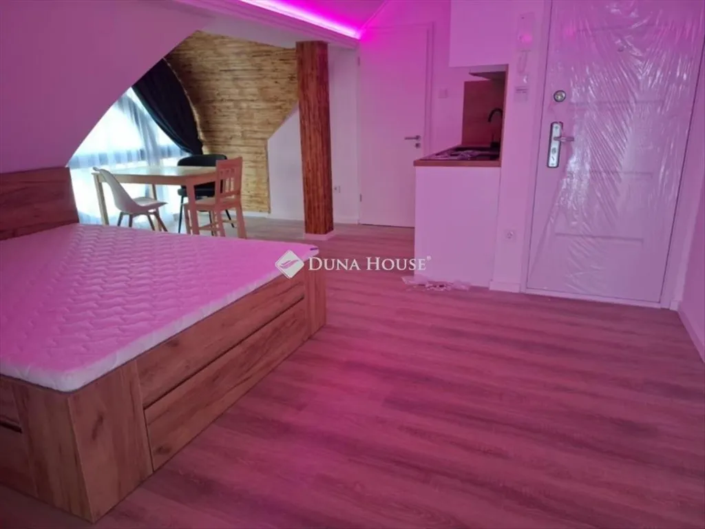 Magamistoad - Modern Studio Flat in Siófok Centre
