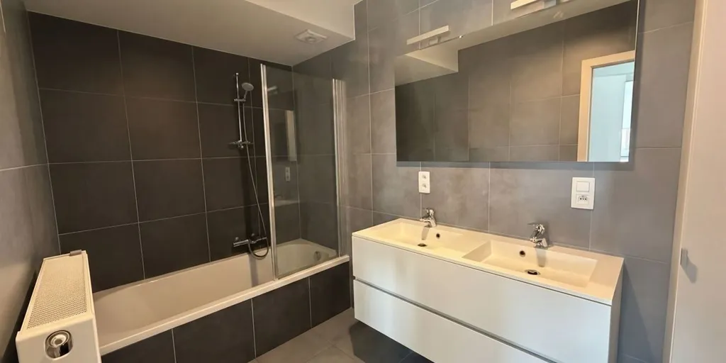 Vannitoad - 1-Bedroom Apartment with Terraces in Bree Centre