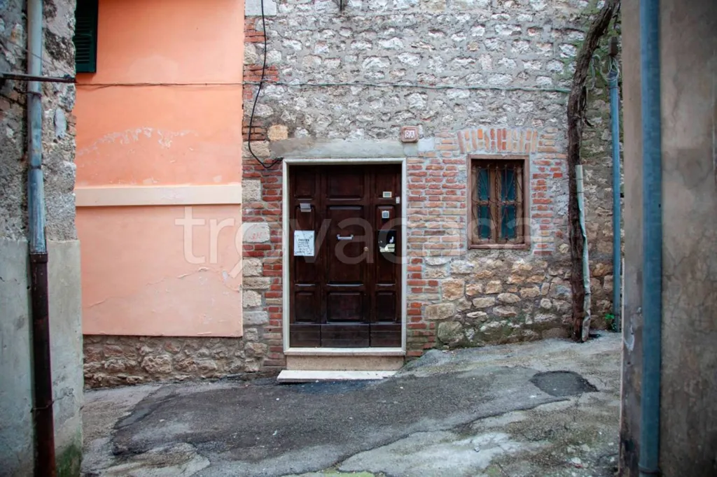 Välivaade - Characterful Apartment in Historic Centre, Sezze