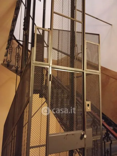 Stanze - Rustic Apartment with Balcony in Florence