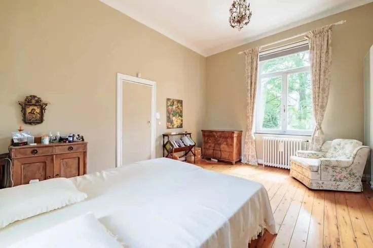 5-bedroom house in BE