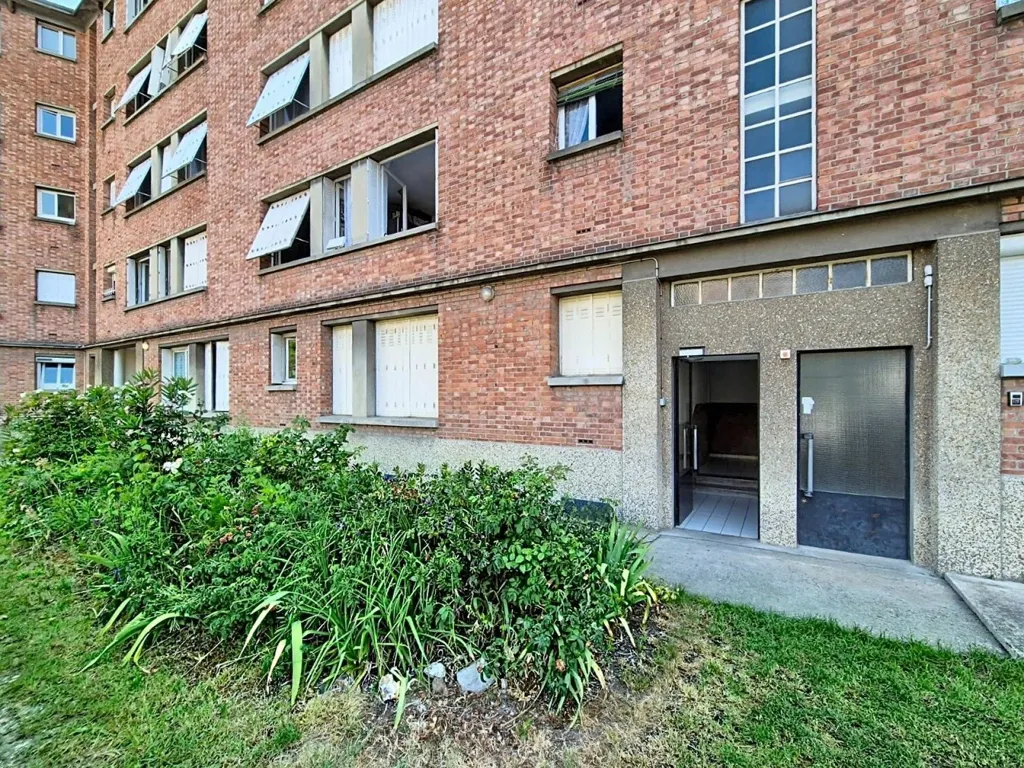 Esterno - Two-Bedroom Flat near Issy Centre