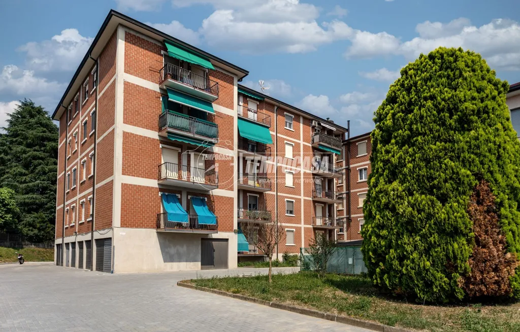 Välivaade - Apartment with Balcony in Central Bulciago