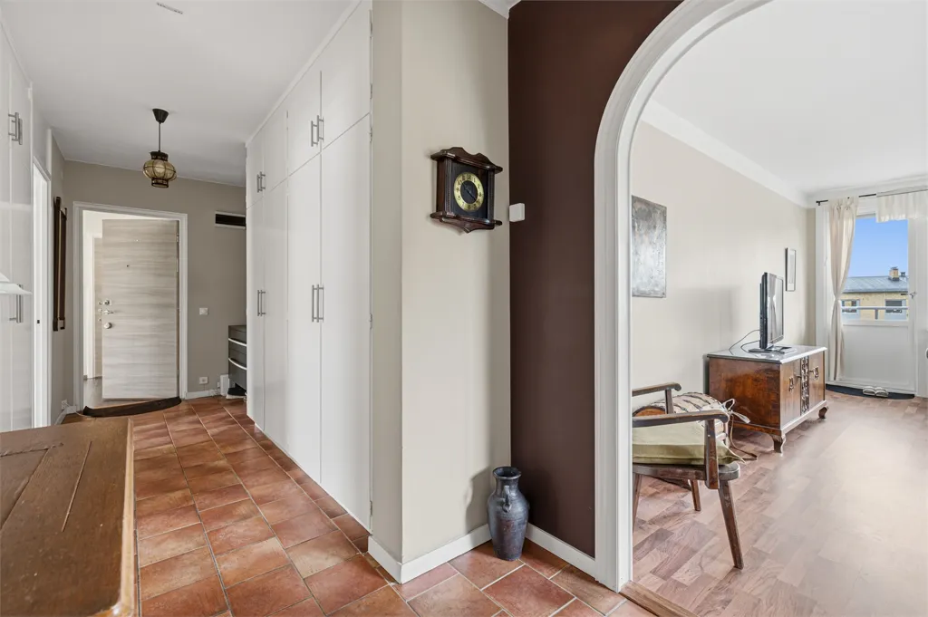 Entrée - Apartment with Balcony in Uppsala's Tunabackar