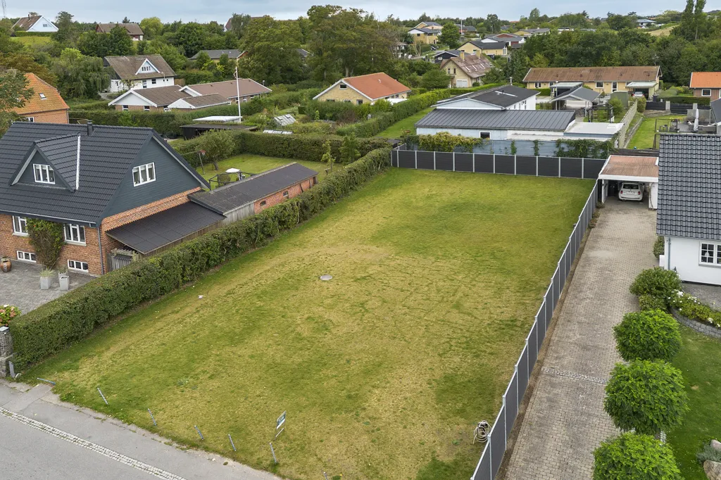 Maa asukohas Kalundborg