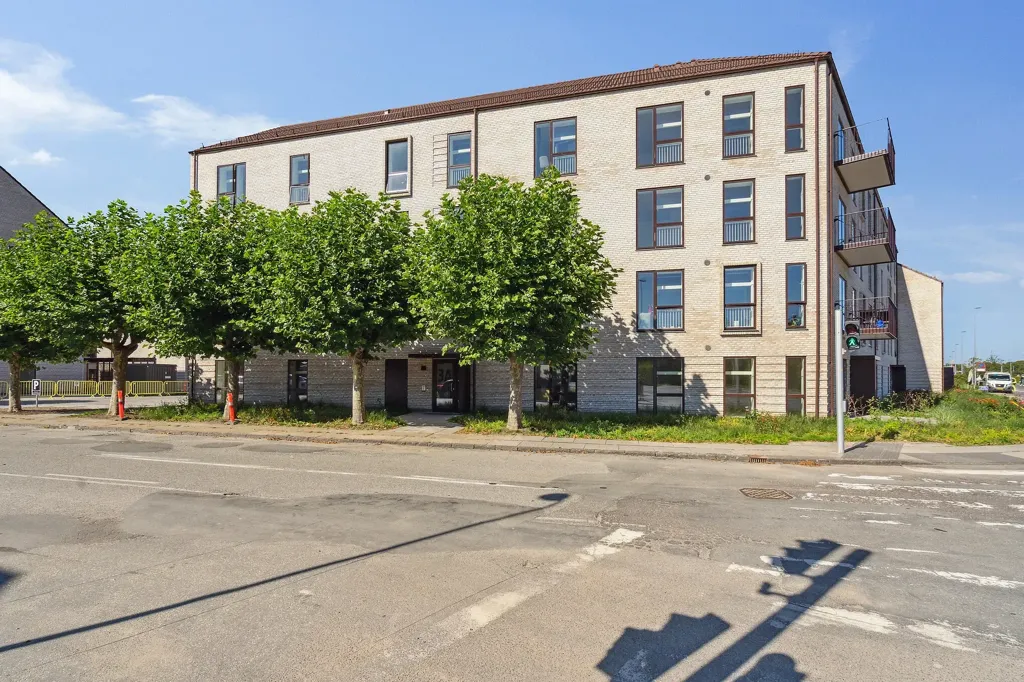 Exterior - Two-Bedroom Flat with Terrace in Odense S