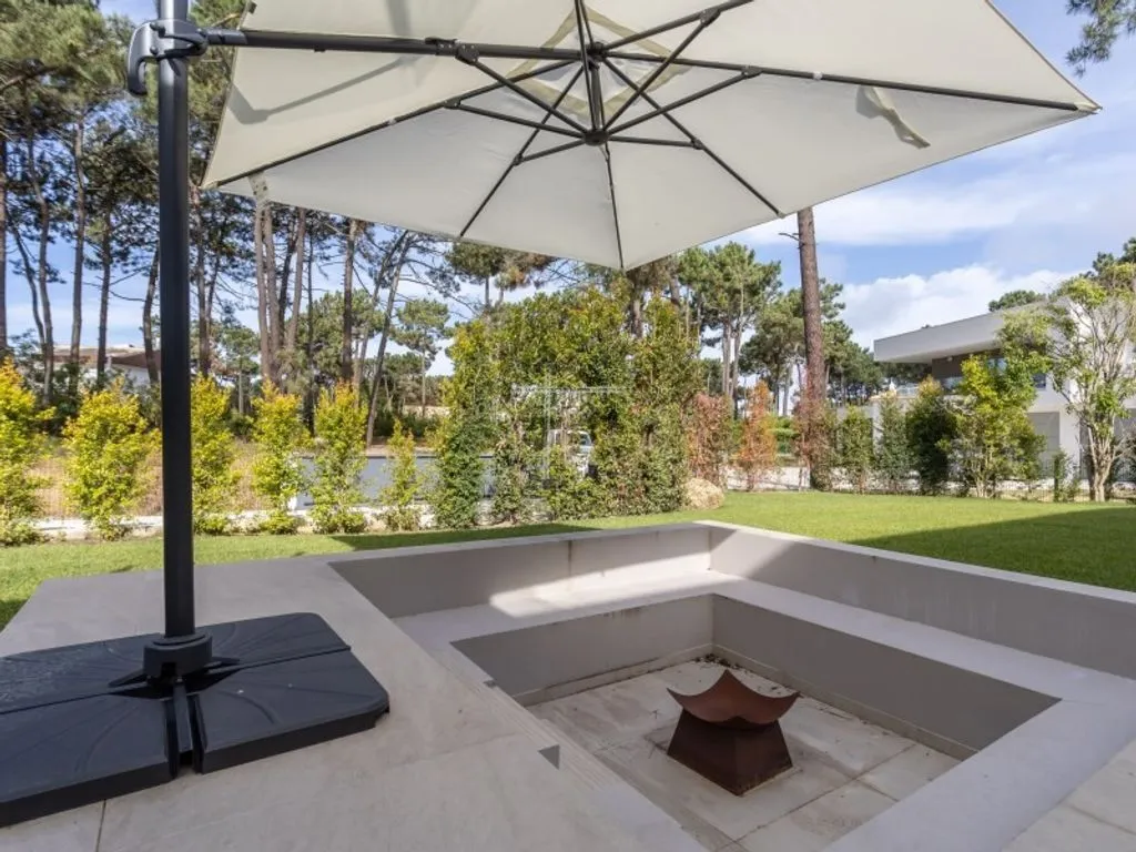 Aed - 5-Bedroom Detached House with Pool in Herdade da Aroeira