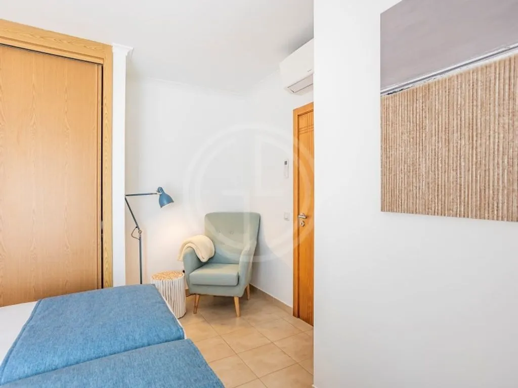 Chambres - Duplex T2 with Private Garden in Lagoa