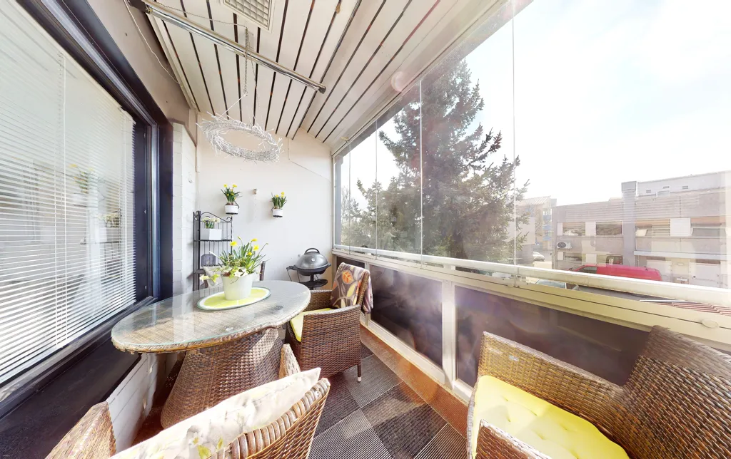 Balcon - Modernised Apartment with Terrace in Salo Centre