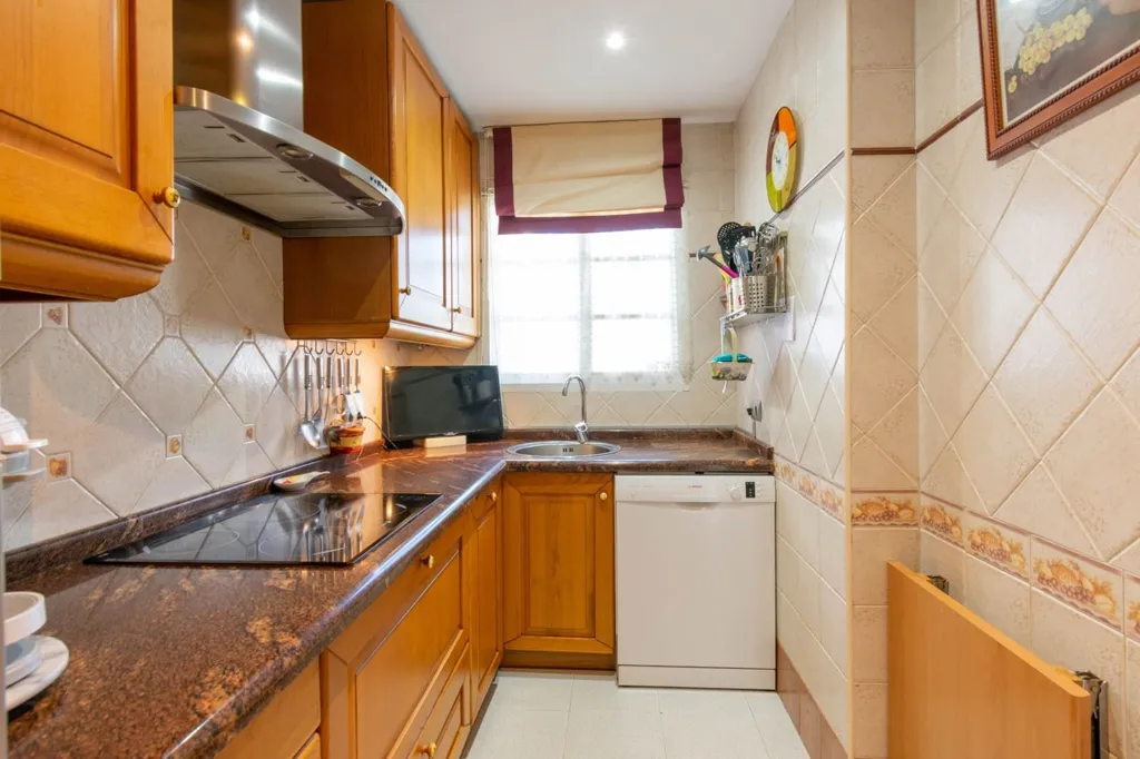 Cucina - Townhouse with Garden in Estepona