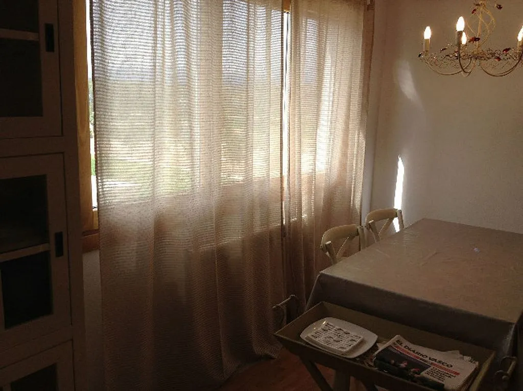 Salle à manger - Furnished Flat with Park View in Los Lirios