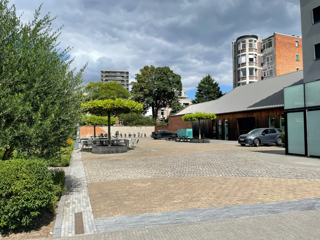Kantoor Iconique en Loft-Stijl à Antwerpen-Berchem
