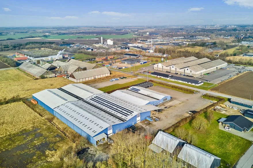 Õhuvaade - Warehouse with Office in Hedensted