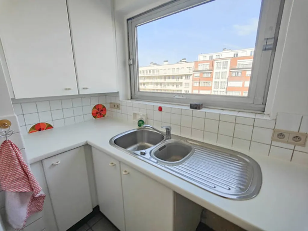 Cuisine - Appartement avec Terrasse ensoleillée à Montgomery