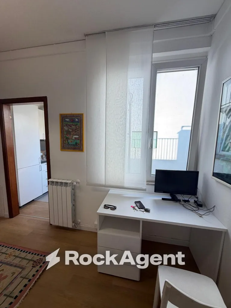 Séjour - Rear-Facing Apartment with Terrace in Padua Centre