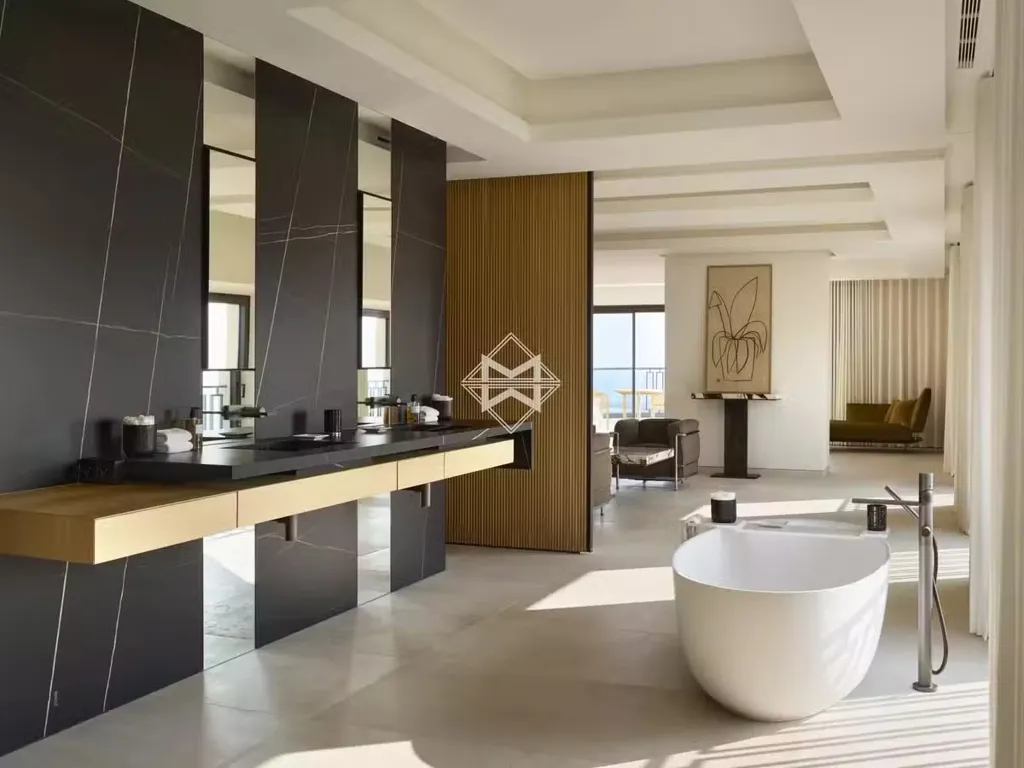 Bathrooms - Iconic Villa with Sea View on Cannes Riviera