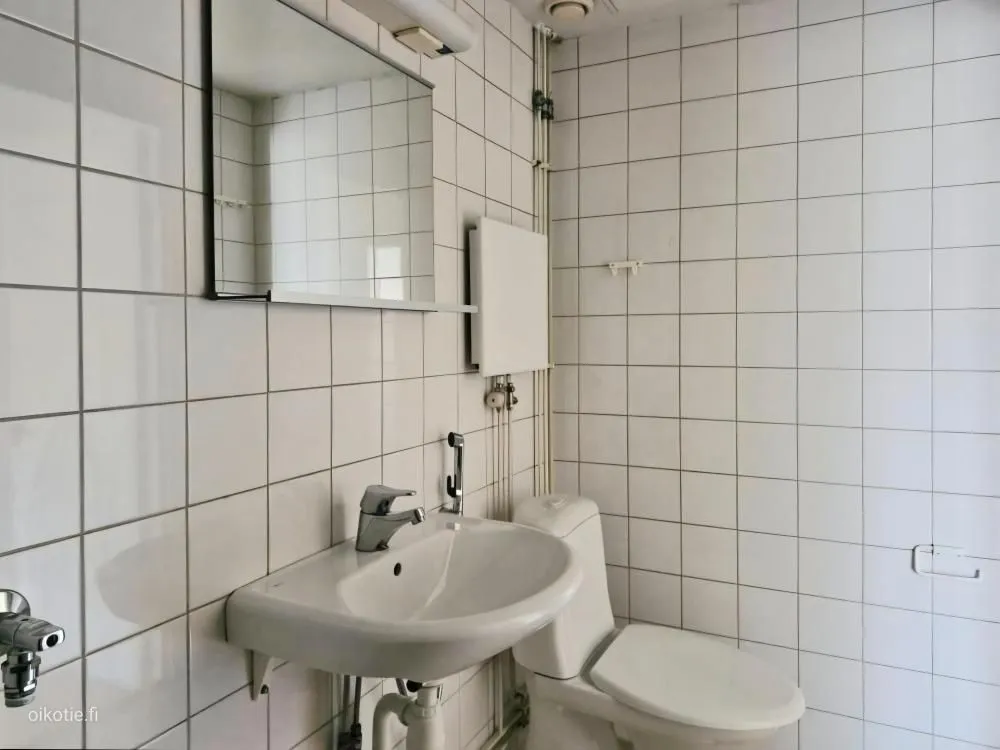 Vannitoad - Apartment with Balcony in Hatanpää, Tampere