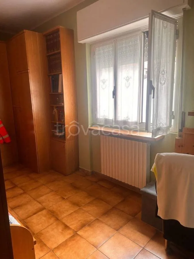 Bedrooms - Two-Unit Apartment with Private Garden in Calolziocorte