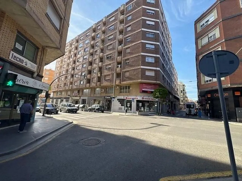 Exterior - Apartment with Renovation Potential in Onda