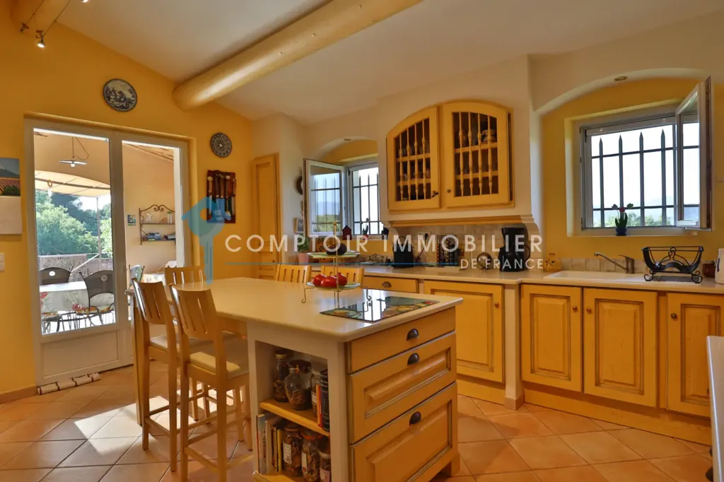 Cucina - Architectural House with Panoramic Views near Apt