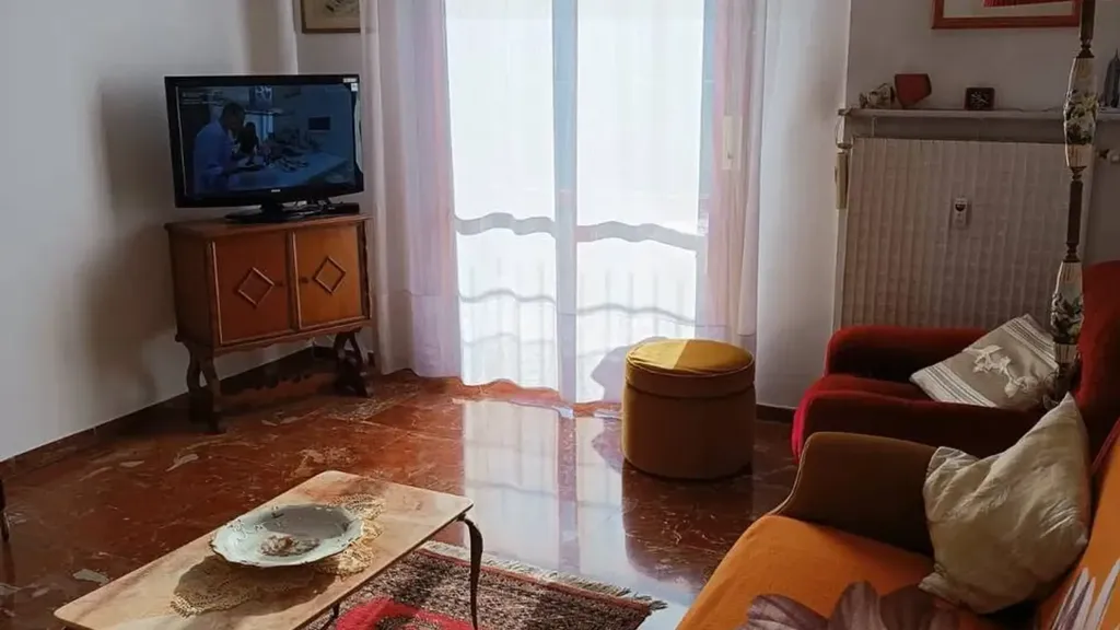 Elutuba - Apartment with Private Garden in Casella