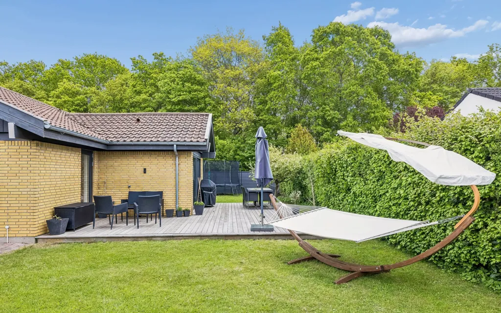 Jardin - Modernised Villa with Garden in Pip Quarter