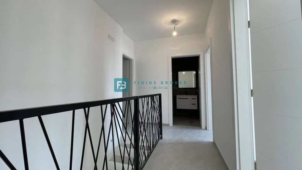 Ingresso - Two-Bedroom Apartment with Garden in Vodice