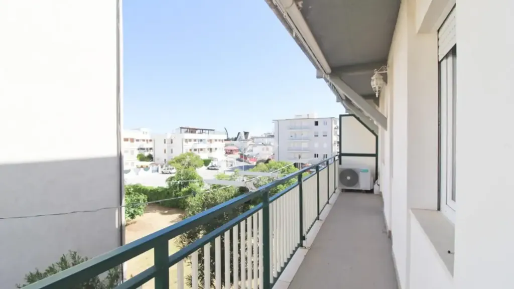 Balcon - Modernised Apartment with Balcony in Campomarino