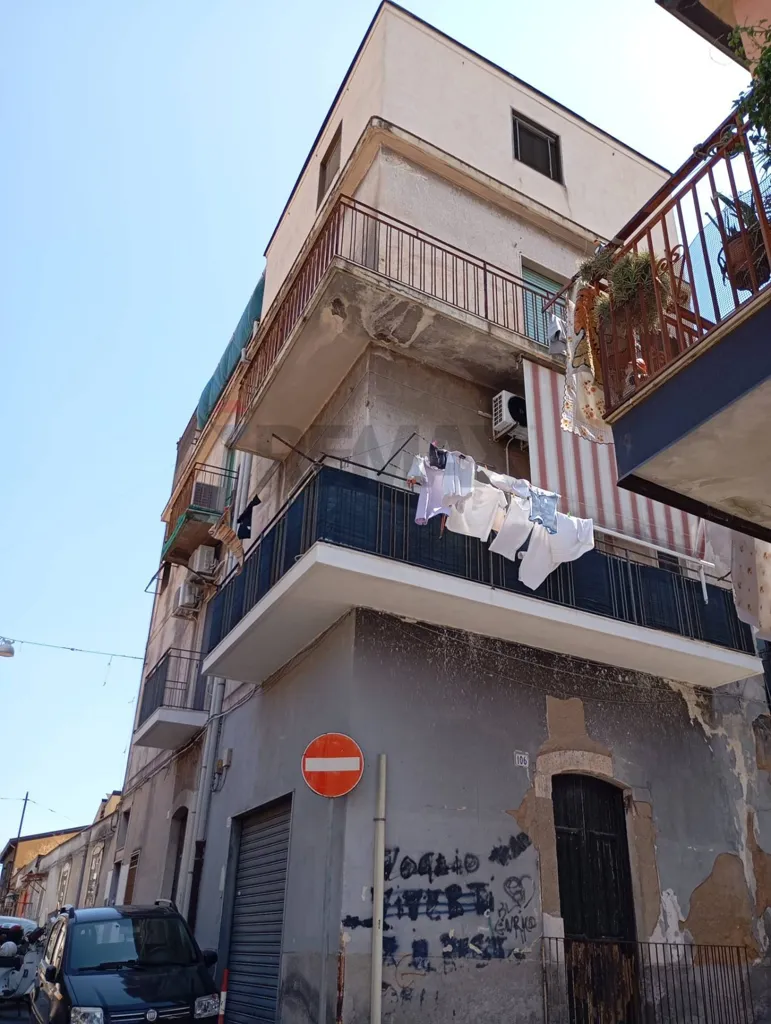 Välivaade - Apartment with Balcony in Catania Semi-Centre