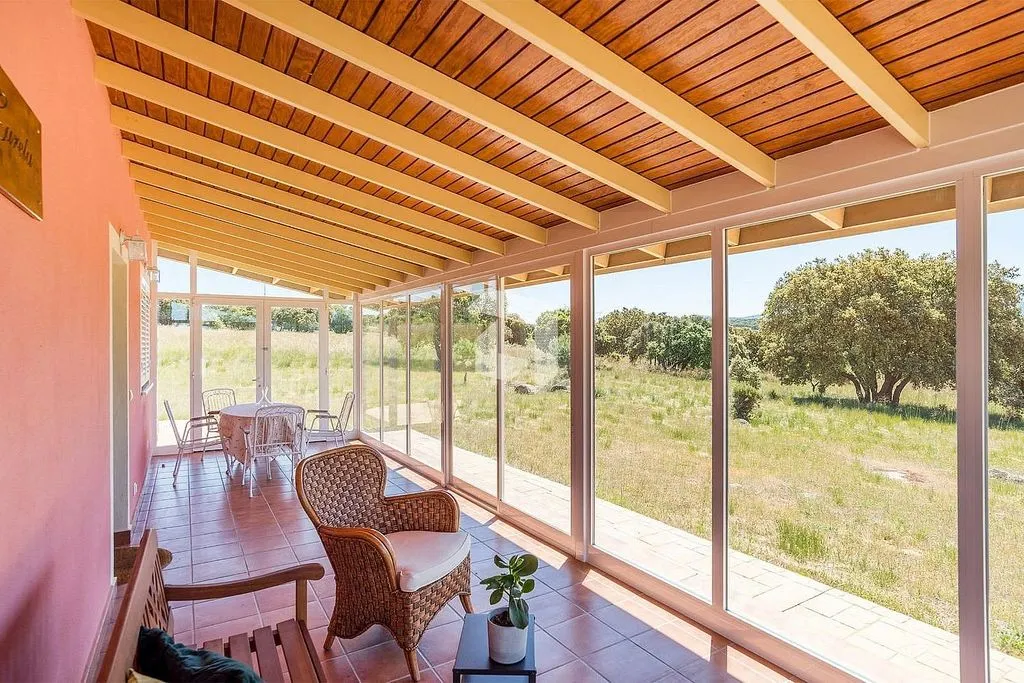 Terrass - Chalet with Terrace in Navas de San Antonio