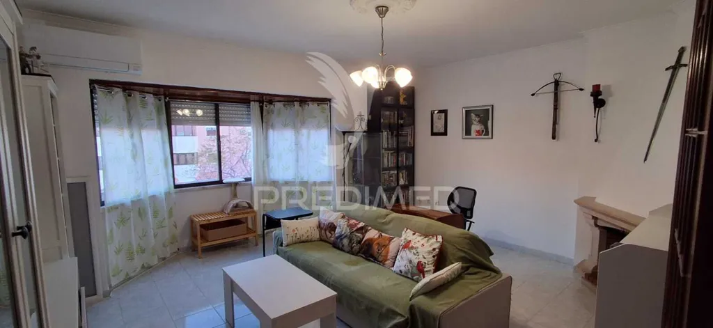 Séjour - T3 Apartment with Balcony in Moita