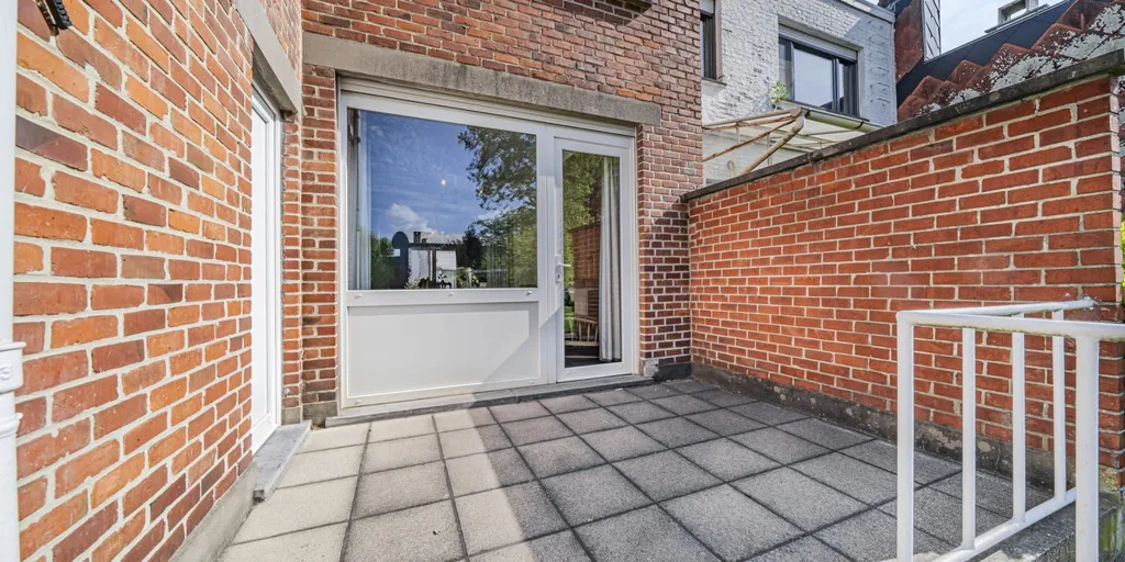 Välivaade - House with Garden in Loncin, Liège