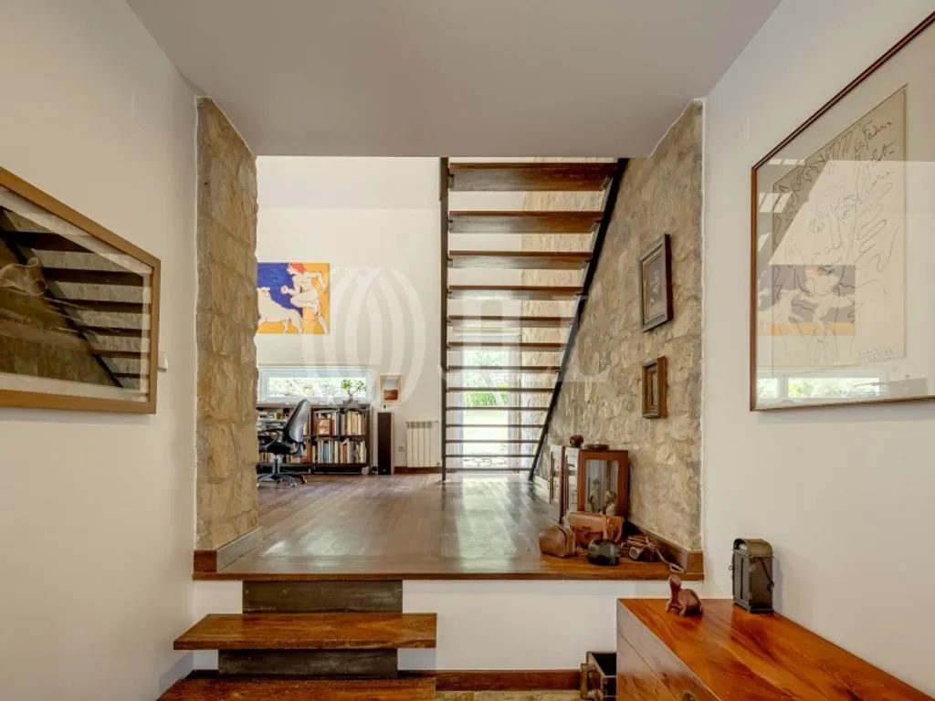 Toad - 4-Bedroom Villa with Pool in Terrugem, Sintra