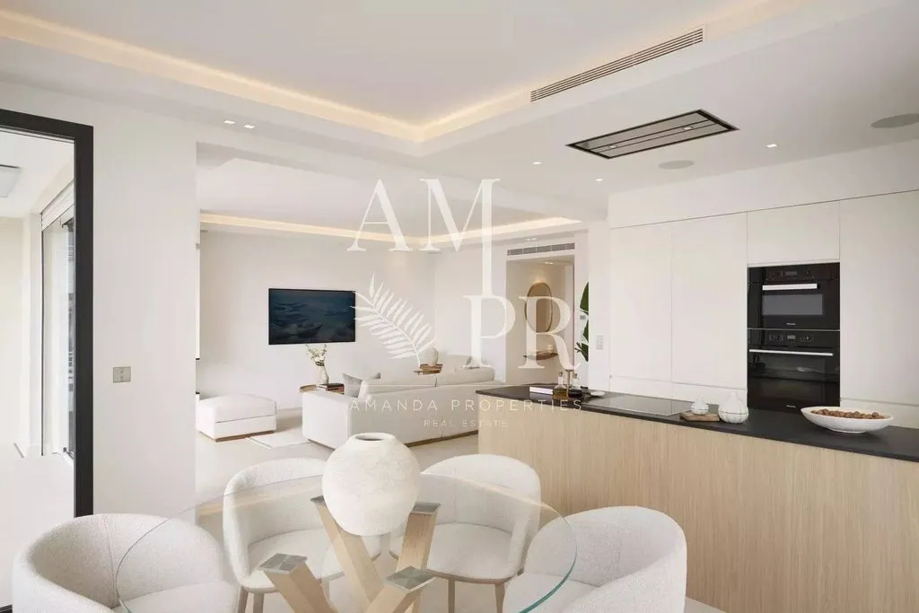 Söögituba - Luxury Sea View Flat in Cannes