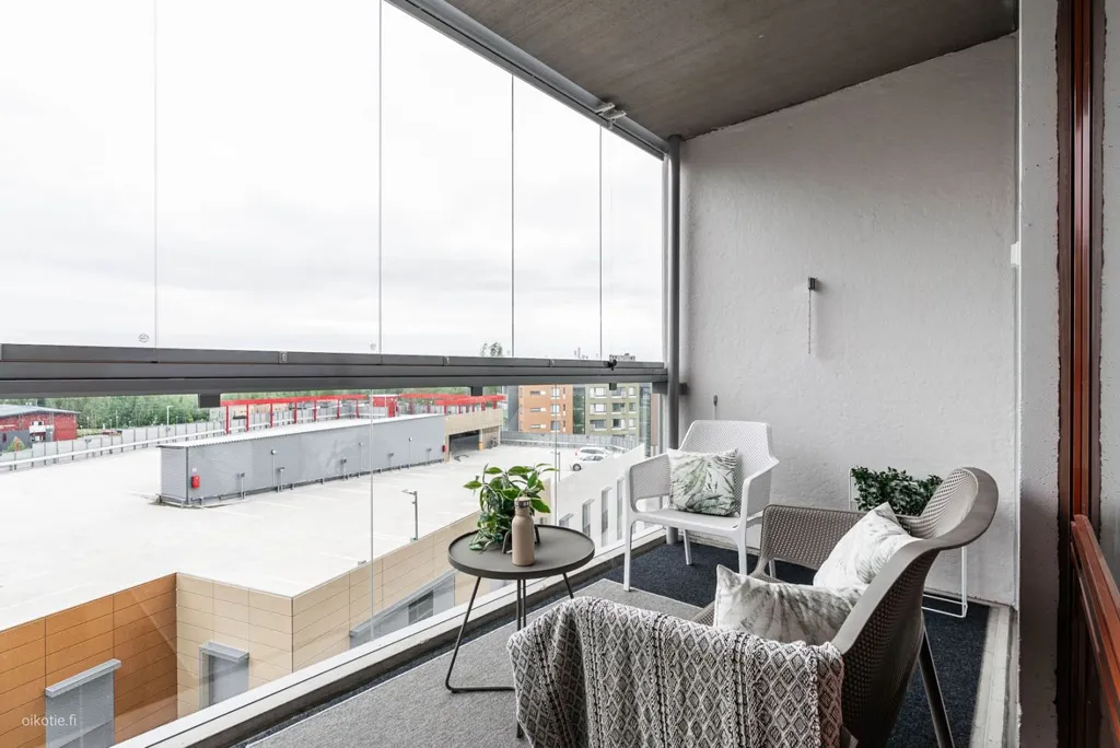 Balcony - Modern Flat with Balcony in Keimola, Vantaa