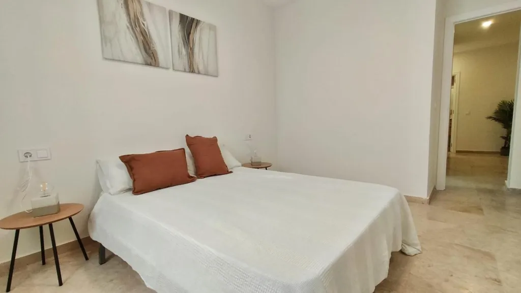Chambres - Refurbished Flat with Lift in La Merced, Málaga