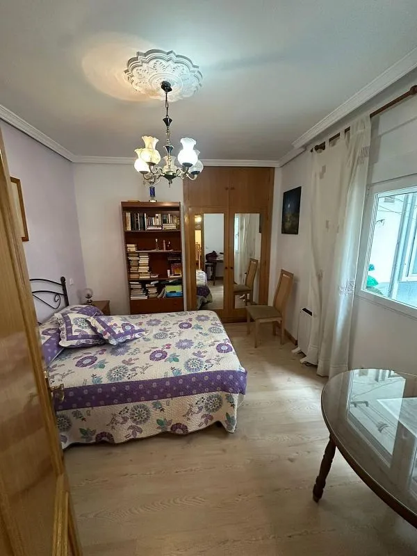 Magamistoad - Modernised Flat with Patio in San Isidro