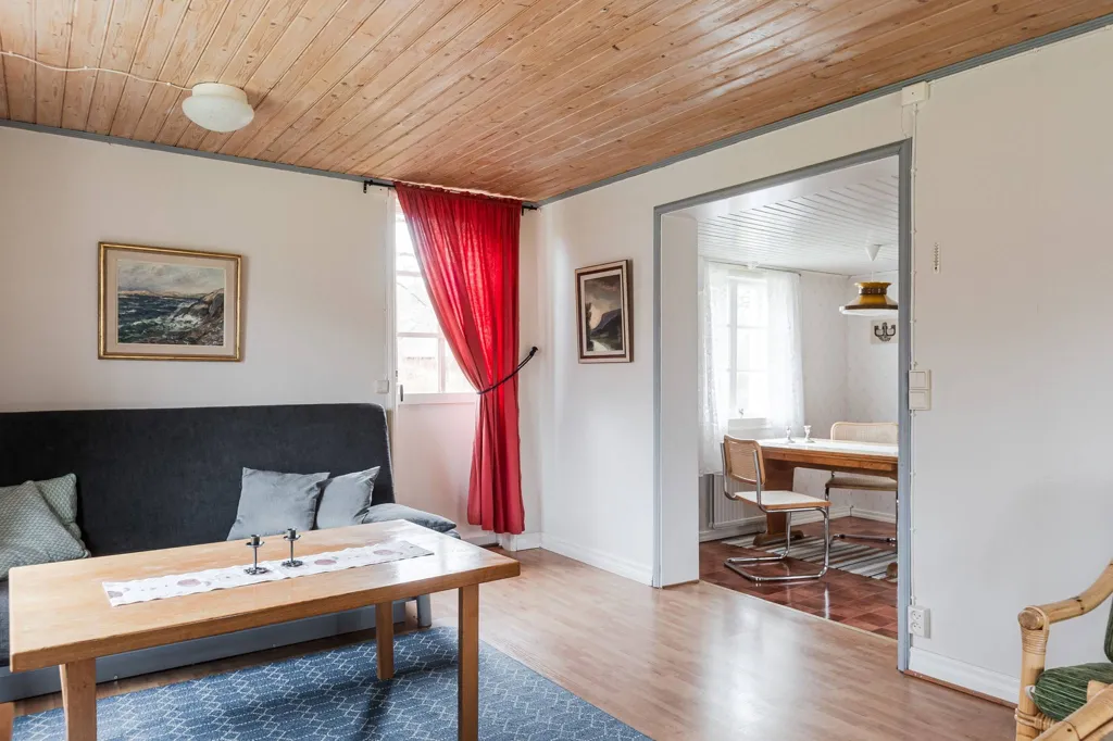 11-toaline maja asukohas Ulricehamns kommun