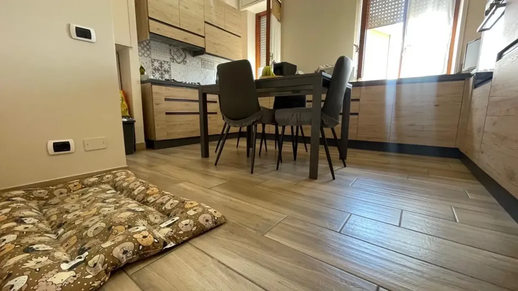 Cuisine - Modernised Apartment with Balcony in Piacenza
