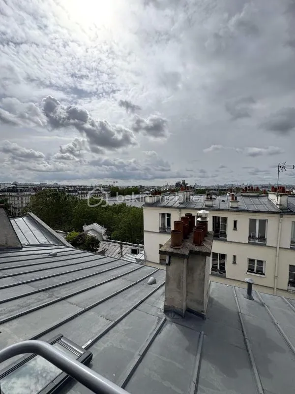 Terrasse - Triplex avec Vue sur Paris à Montmartre