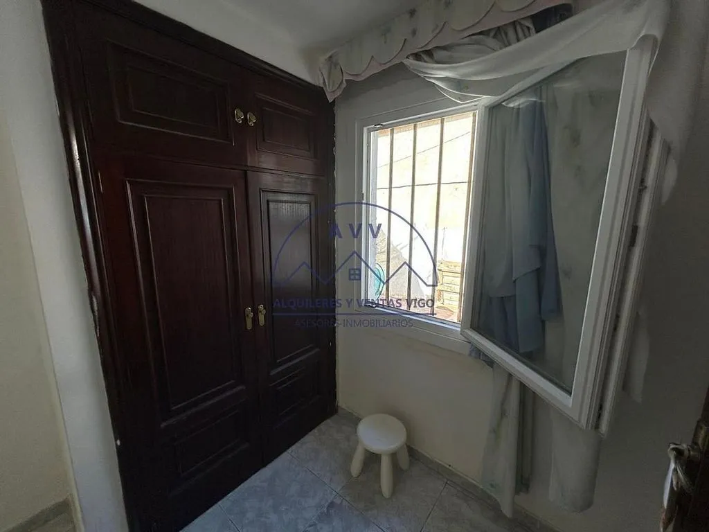hallway_entrance